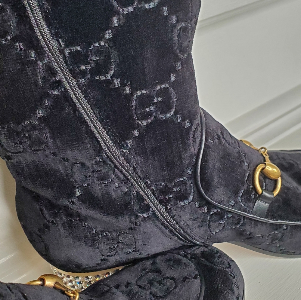 AUTHENTIC GUCCI SUEDE SIGNATURE BOOTS - Picture 8 of 13